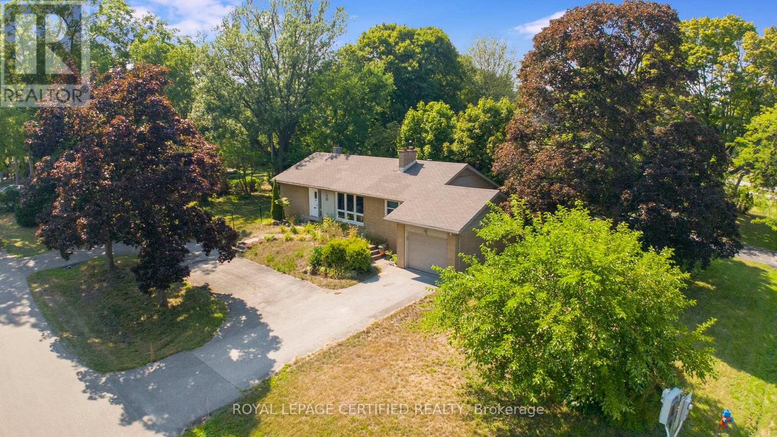 122 Selgrove Crescent, Oakville, Ontario  L6L 1L3 - Photo 8 - W13432942