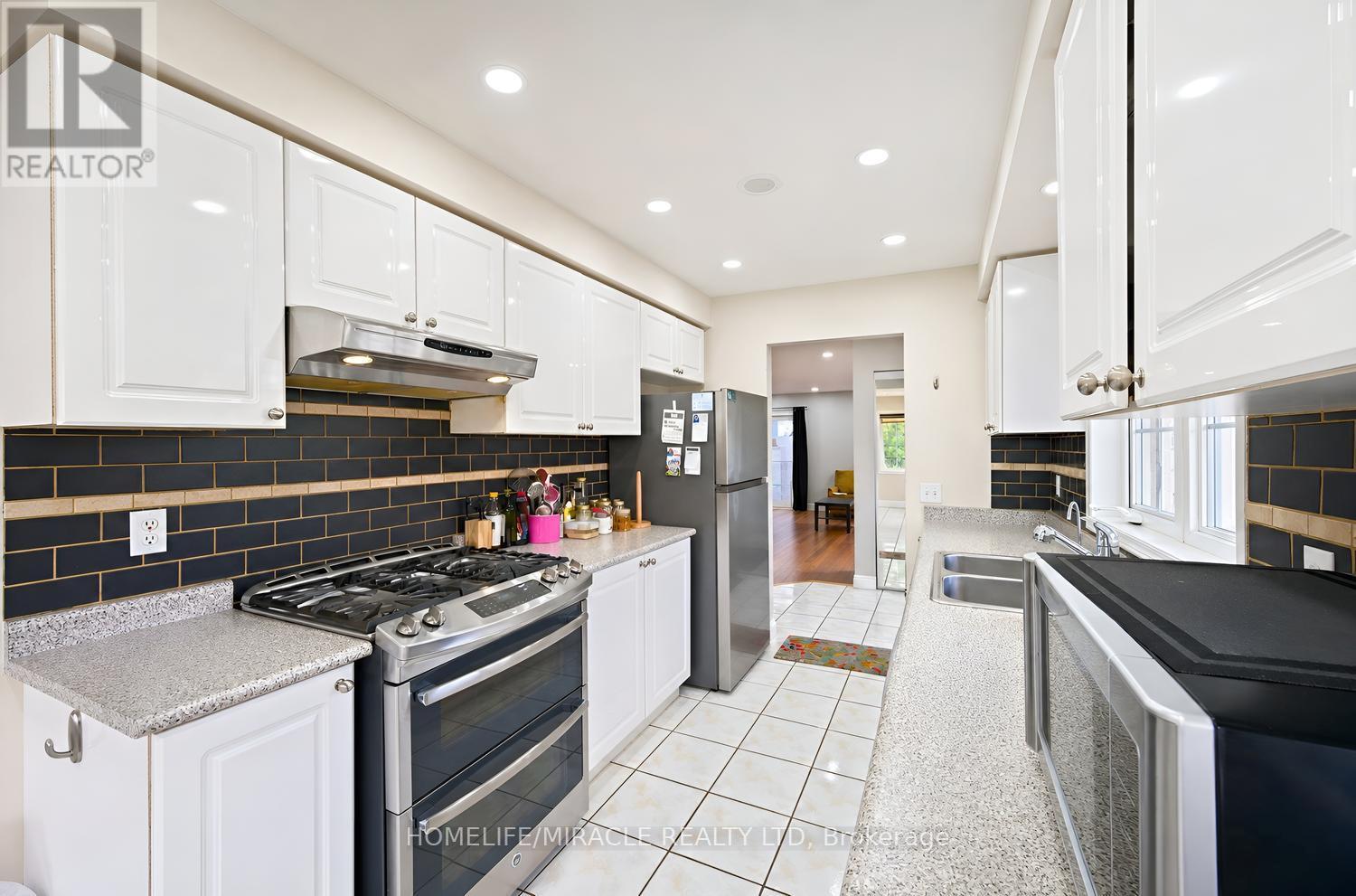 12 - 7284 Bellshire Gate, Mississauga, Ontario  L5N 8E3 - Photo 13 - W13439820