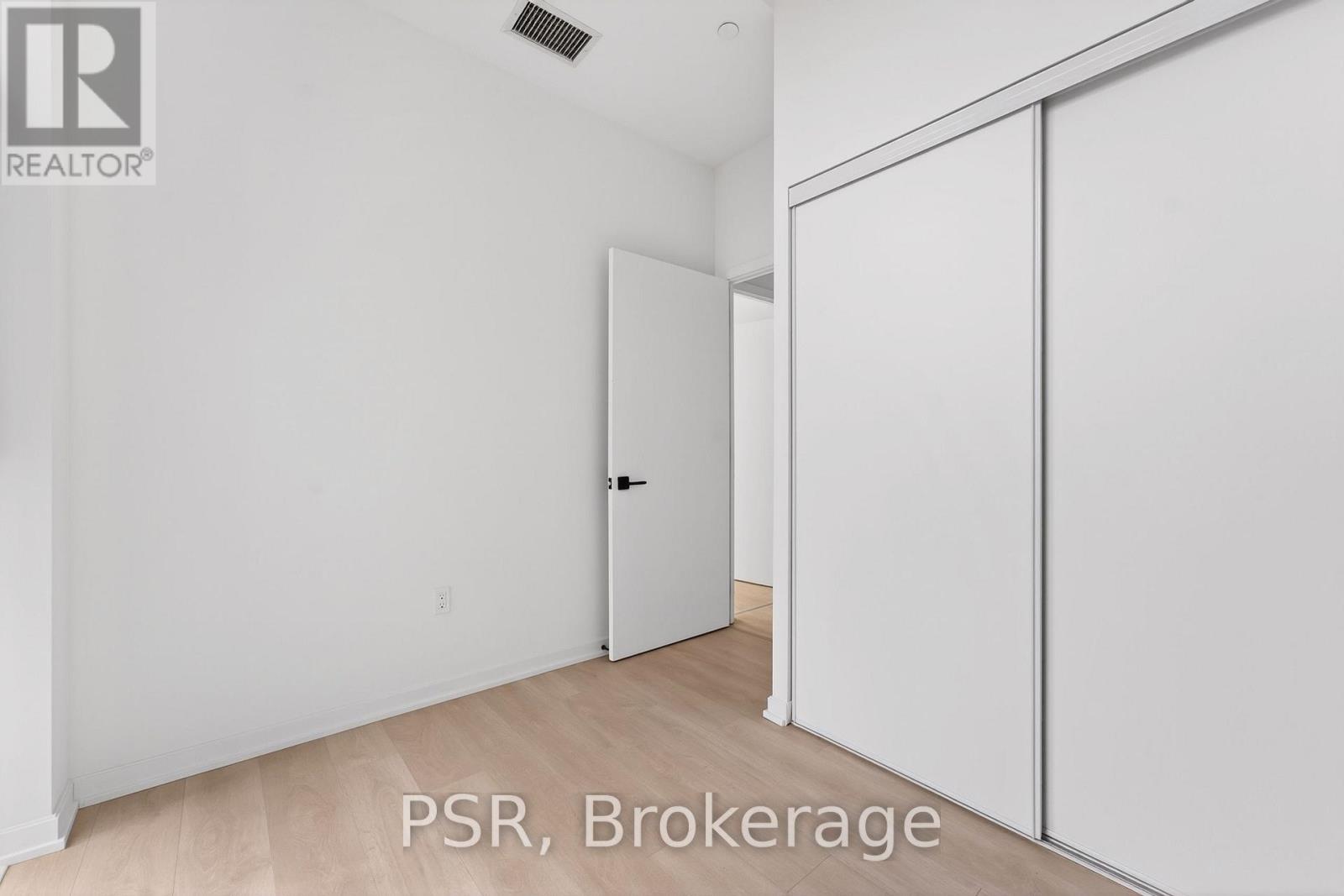 1809 - 10 Graphophone Grove, Toronto, Ontario  M6H 0E5 - Photo 17 - W13439842