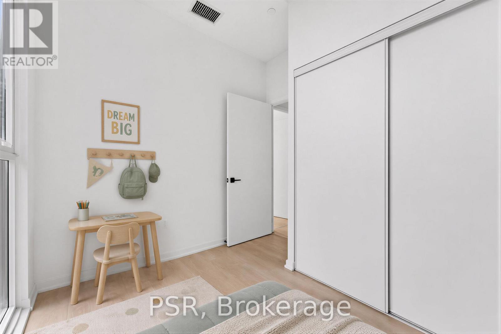 1809 - 10 Graphophone Grove, Toronto, Ontario  M6H 0E5 - Photo 18 - W13439842