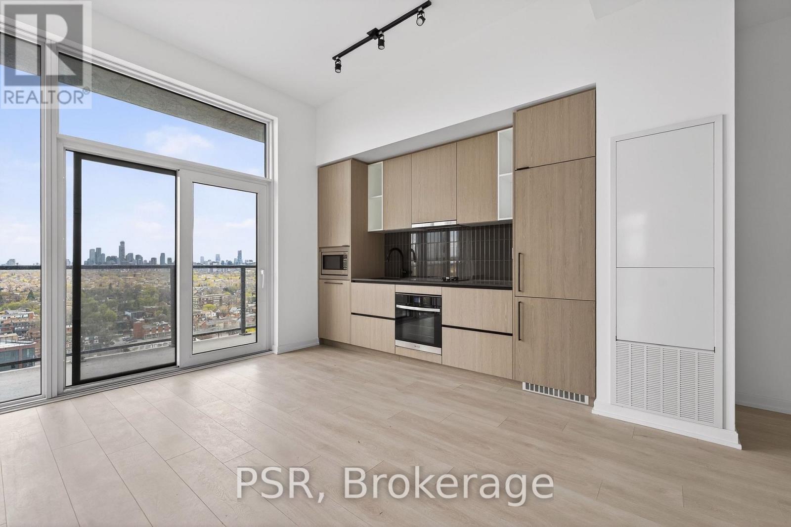 1809 - 10 Graphophone Grove, Toronto, Ontario  M6H 0E5 - Photo 4 - W13439842