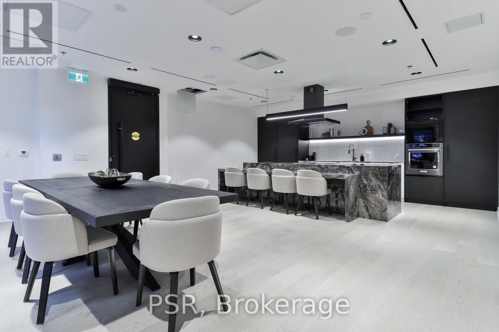 2402 - 1285 Dupont Street, Toronto, Ontario  M6H 0E3 - Photo 31 - W13439876