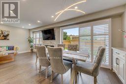 1725 The Chase Road, Mississauga, Ontario  L5M 4N3 - Photo 4 - W13439920
