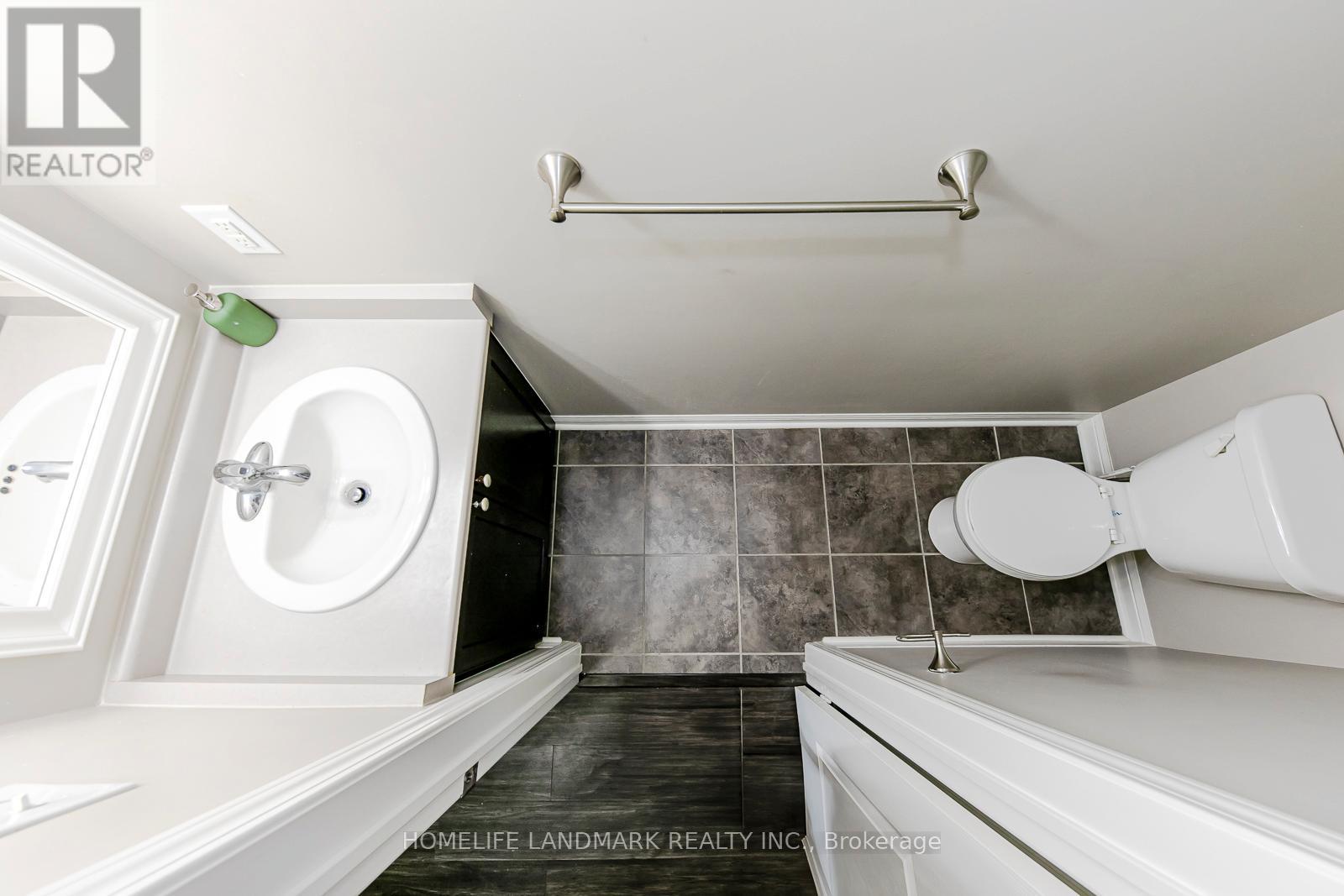 121 - 2891 Rio Court, Mississauga, Ontario  L5M 0S3 - Photo 11 - W13439942