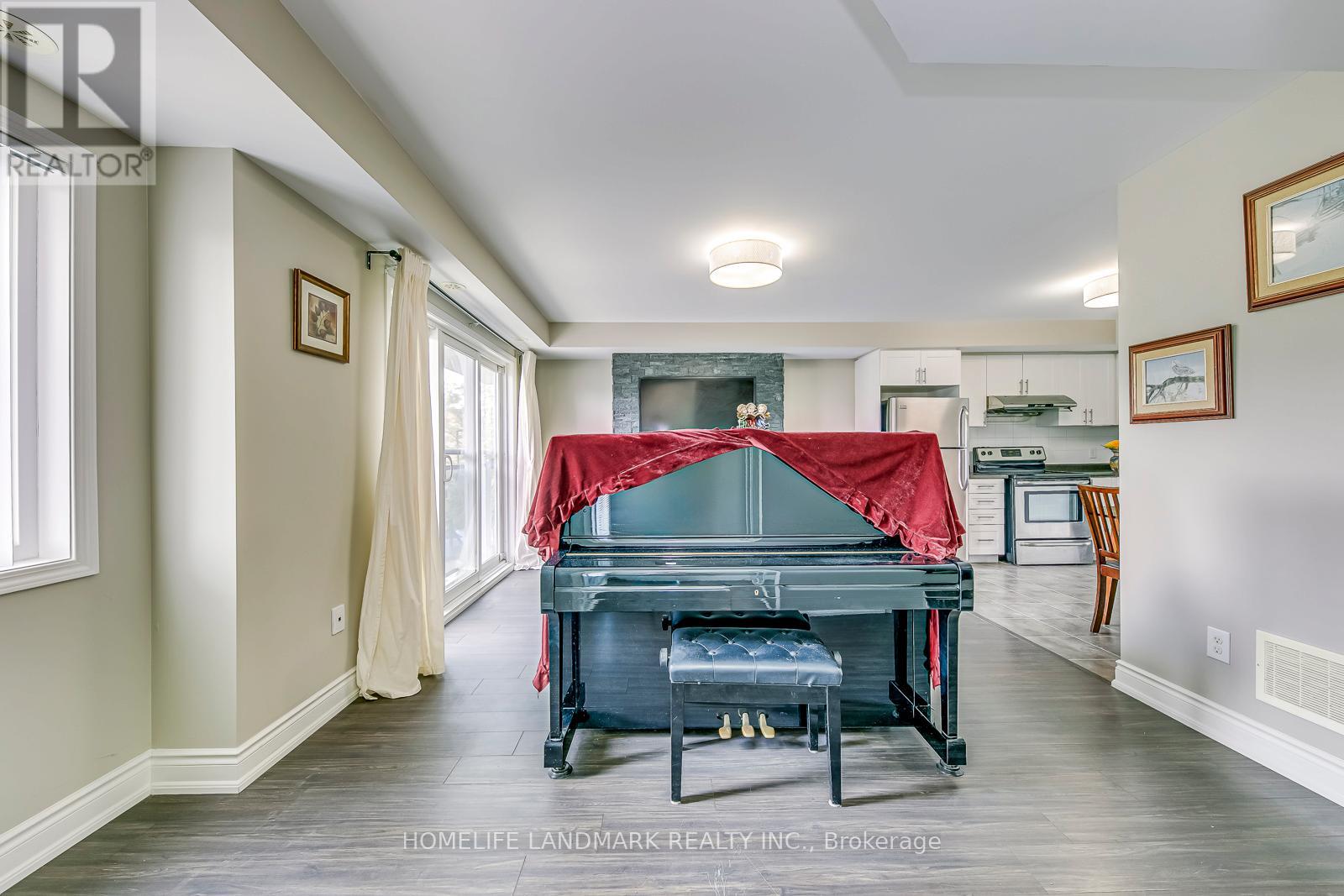 121 - 2891 Rio Court, Mississauga, Ontario  L5M 0S3 - Photo 5 - W13439942