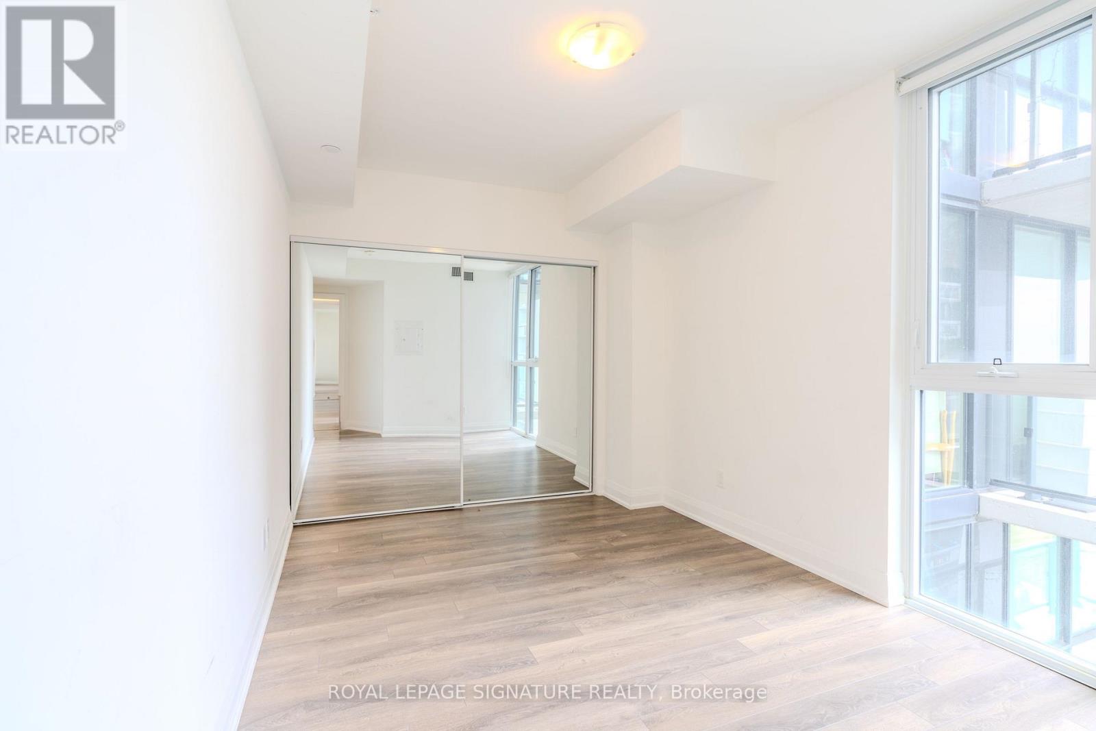 1101 - 1461 Lawrence Avenue W, Toronto, Ontario  M6L 0A6 - Photo 24 - W13440020