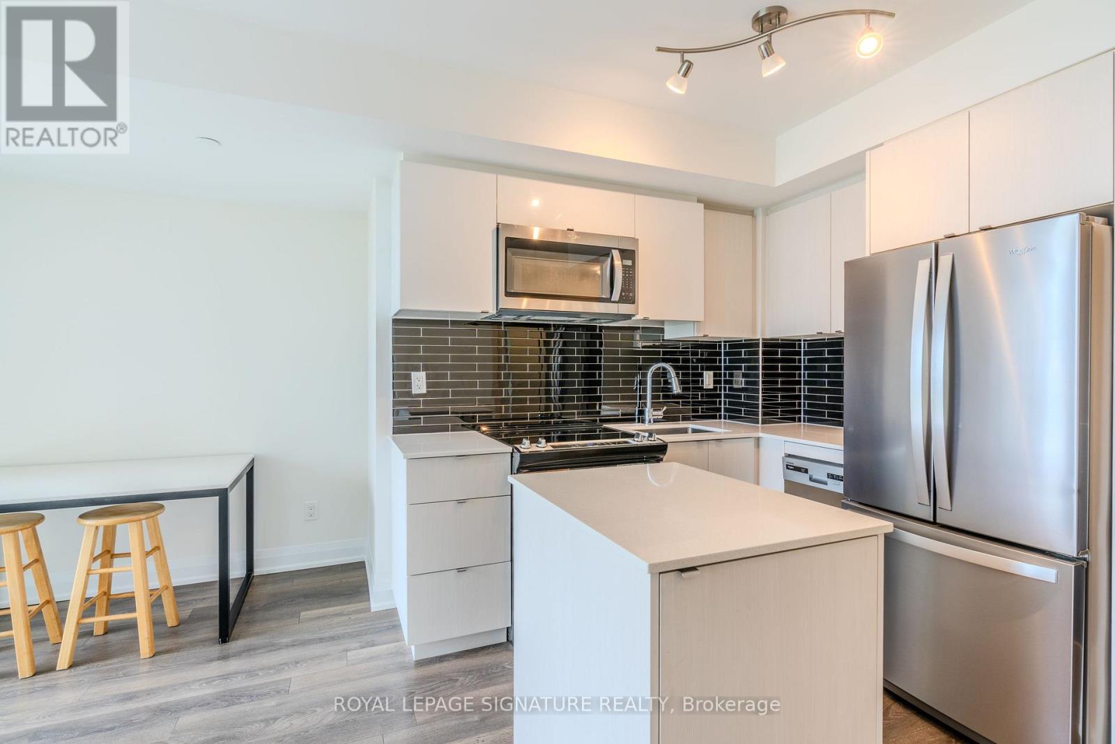 1101 - 1461 Lawrence Avenue W, Toronto, Ontario  M6L 0A6 - Photo 8 - W13440020