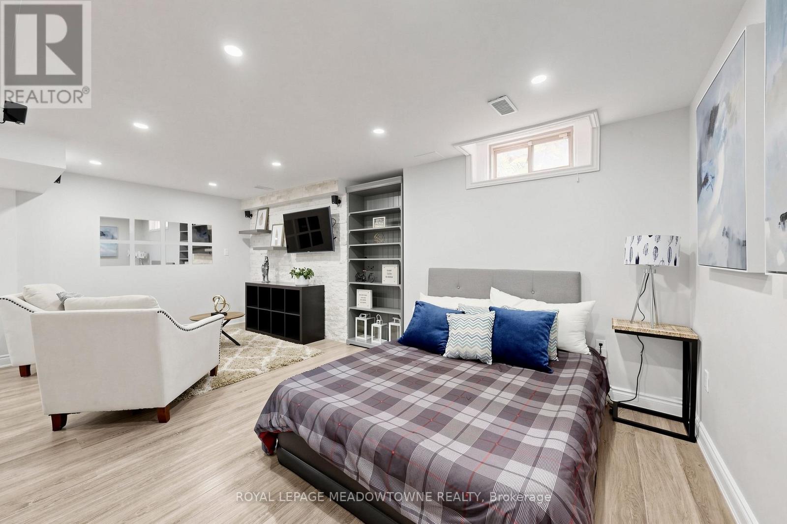 3892 Arvona Place, Mississauga, Ontario  L5M 0Y5 - Photo 40 - W13440032