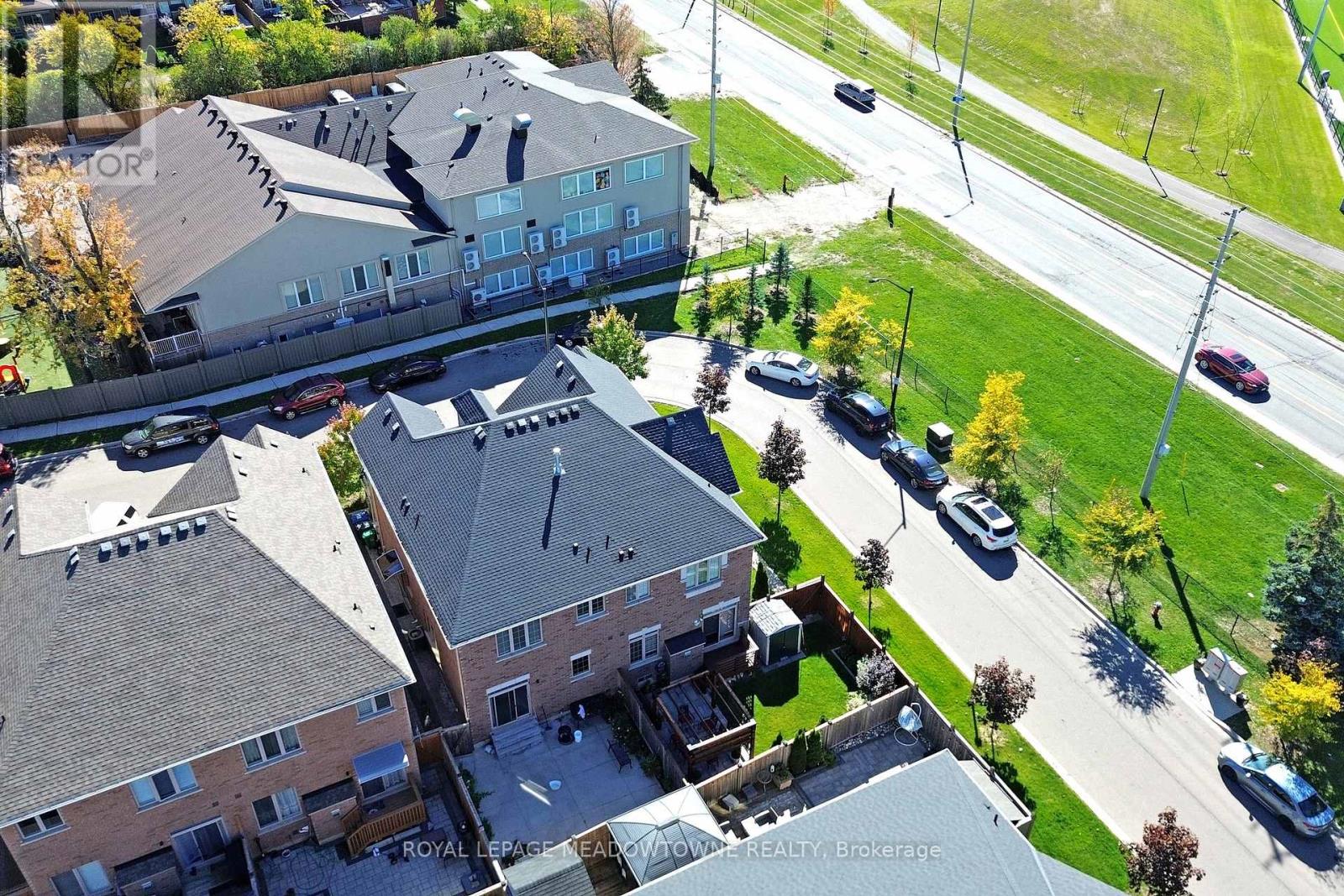 3892 Arvona Place, Mississauga, Ontario  L5M 0Y5 - Photo 49 - W13440032