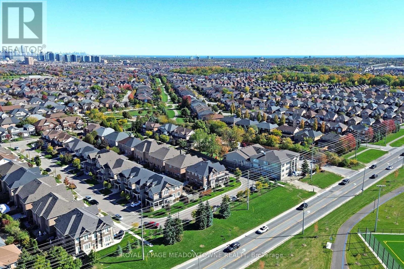 3892 Arvona Place, Mississauga, Ontario  L5M 0Y5 - Photo 50 - W13440032