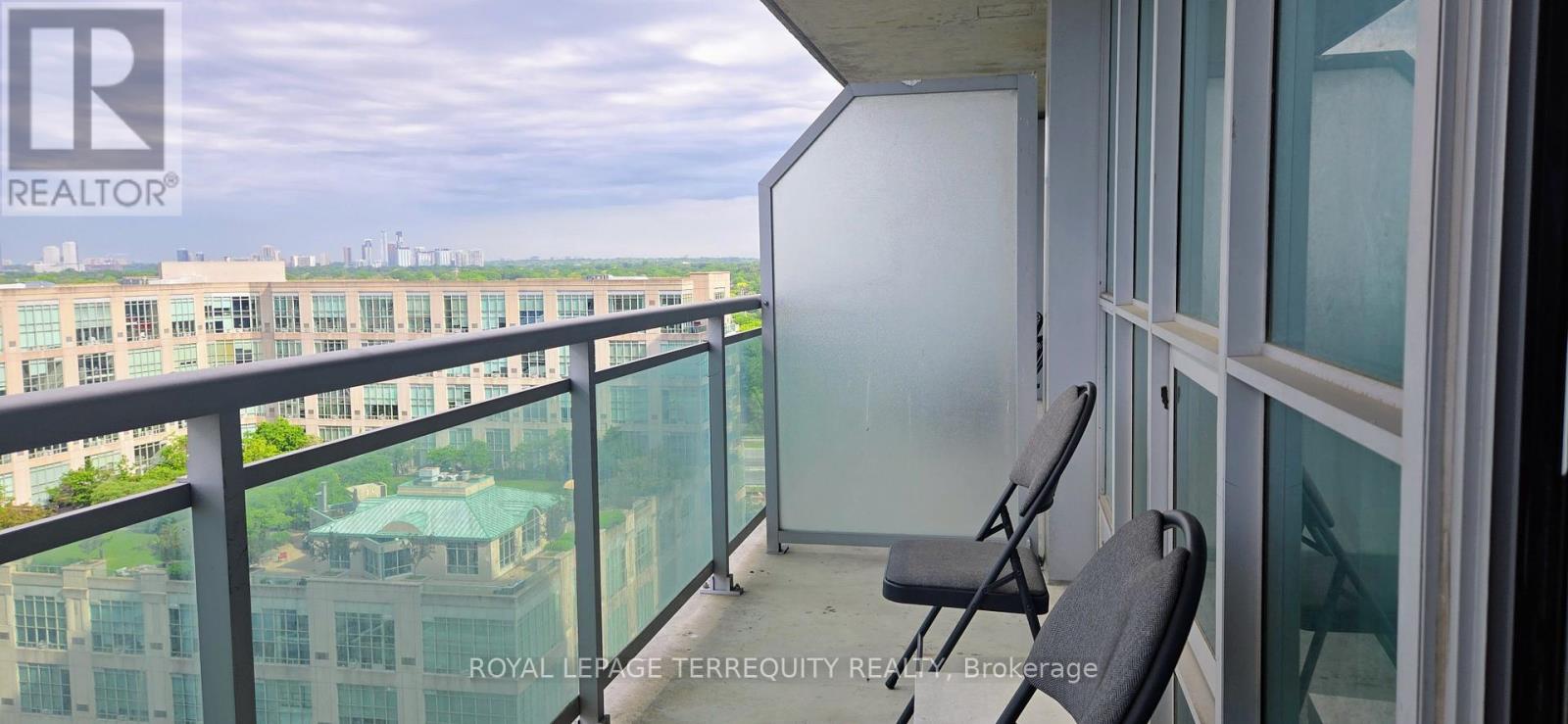 1708 - 155 Legion Road N, Toronto, Ontario  M8Y 0A7 - Photo 13 - W13440070