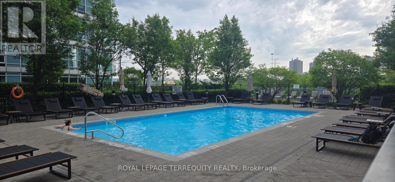 1708 - 155 Legion Road N, Toronto, Ontario  M8Y 0A7 - Photo 17 - W13440070