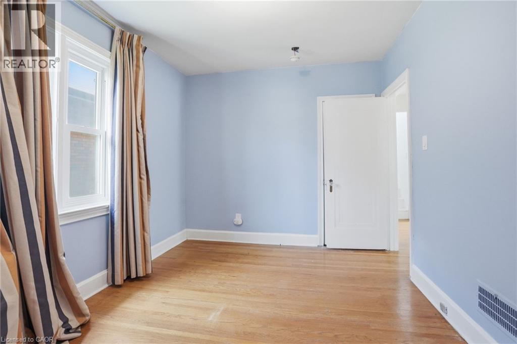 1642 King Street E, Hamilton, Ontario  L8K 1T9 - Photo 16 - 40832713
