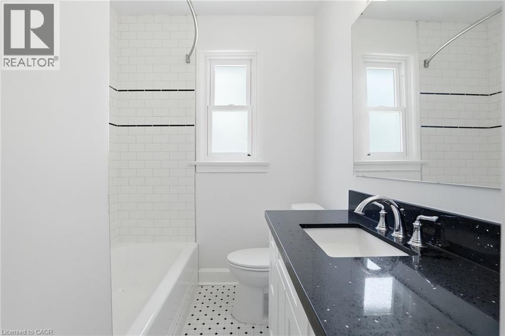 1642 King Street E, Hamilton, Ontario  L8K 1T9 - Photo 18 - 40832713