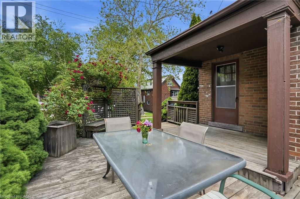 1642 King Street E, Hamilton, Ontario  L8K 1T9 - Photo 5 - 40832713