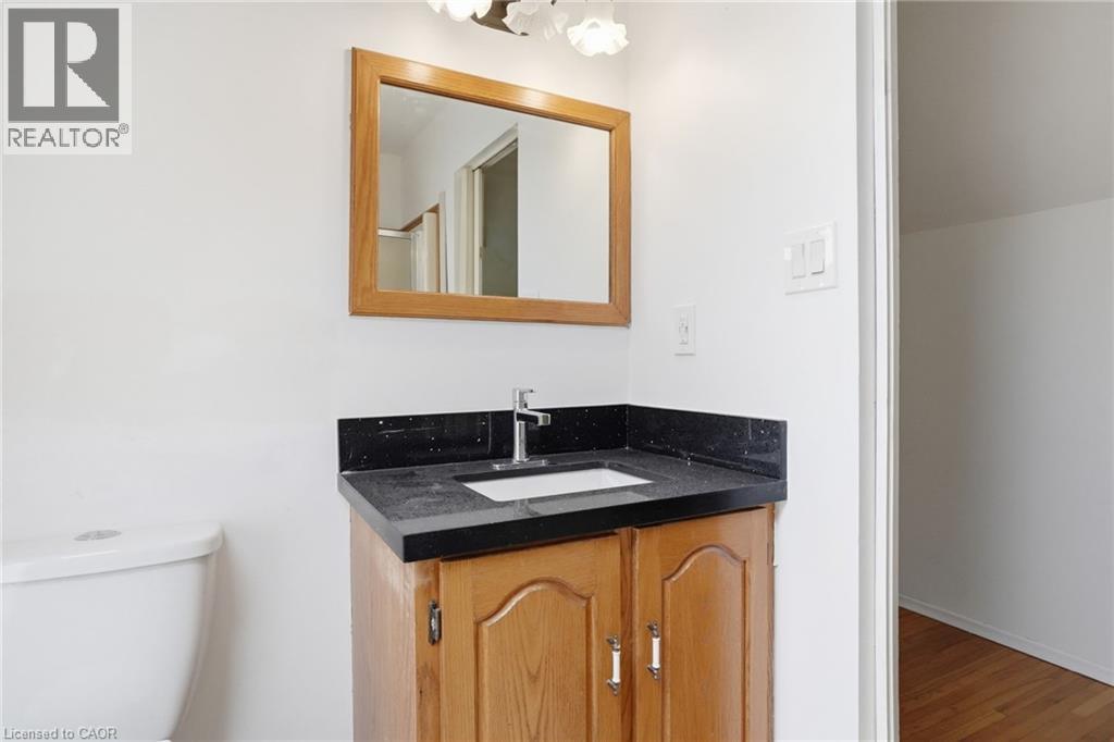 1642 King Street E, Hamilton, Ontario  L8K 1T9 - Photo 24 - 40832713