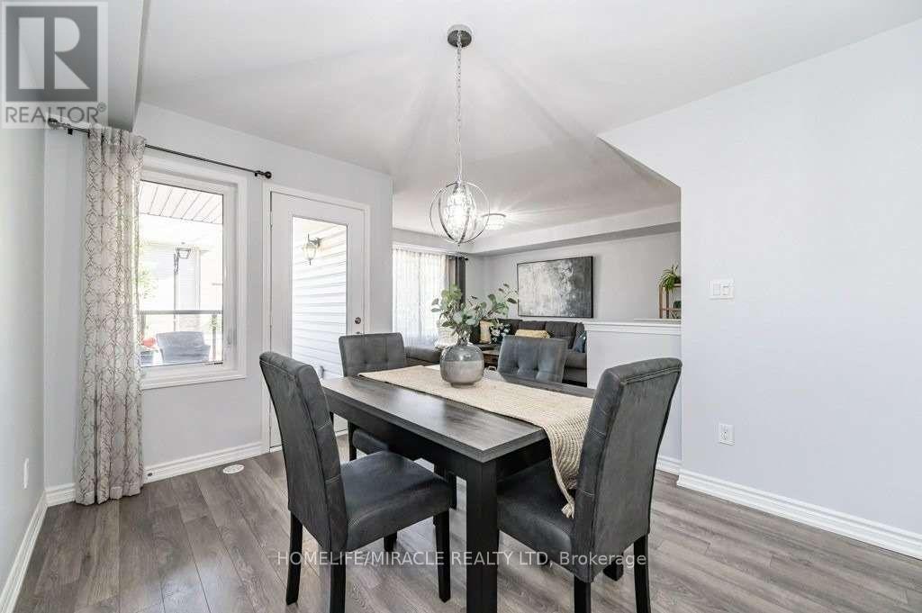 929 Apple Hill Lane, Kitchener, Ontario  N2R 0L7 - Photo 12 - X13439960
