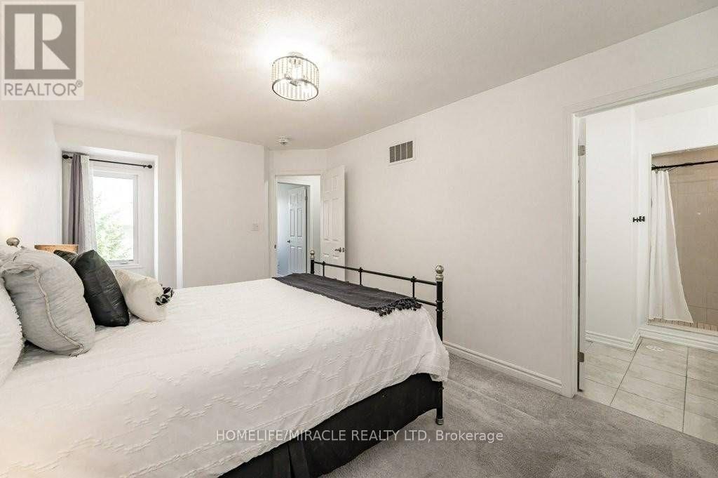 929 Apple Hill Lane, Kitchener, Ontario  N2R 0L7 - Photo 18 - X13439960