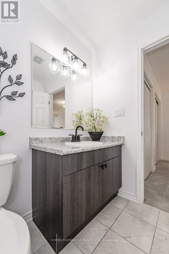 929 Apple Hill Lane, Kitchener, Ontario  N2R 0L7 - Photo 20 - X13439960