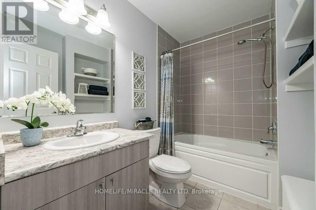 929 Apple Hill Lane, Kitchener, Ontario  N2R 0L7 - Photo 24 - X13439960