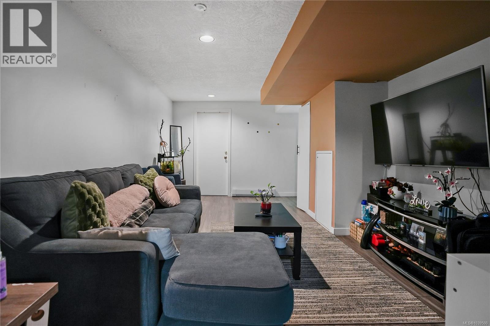 9376 Maryland Dr, Sidney, British Columbia  V8L 2R3 - Photo 21 - 1039500