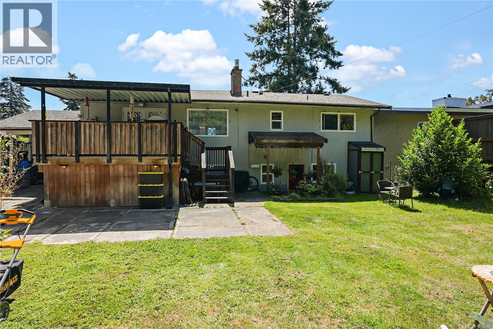 9376 Maryland Dr, Sidney, British Columbia  V8L 2R3 - Photo 29 - 1039500
