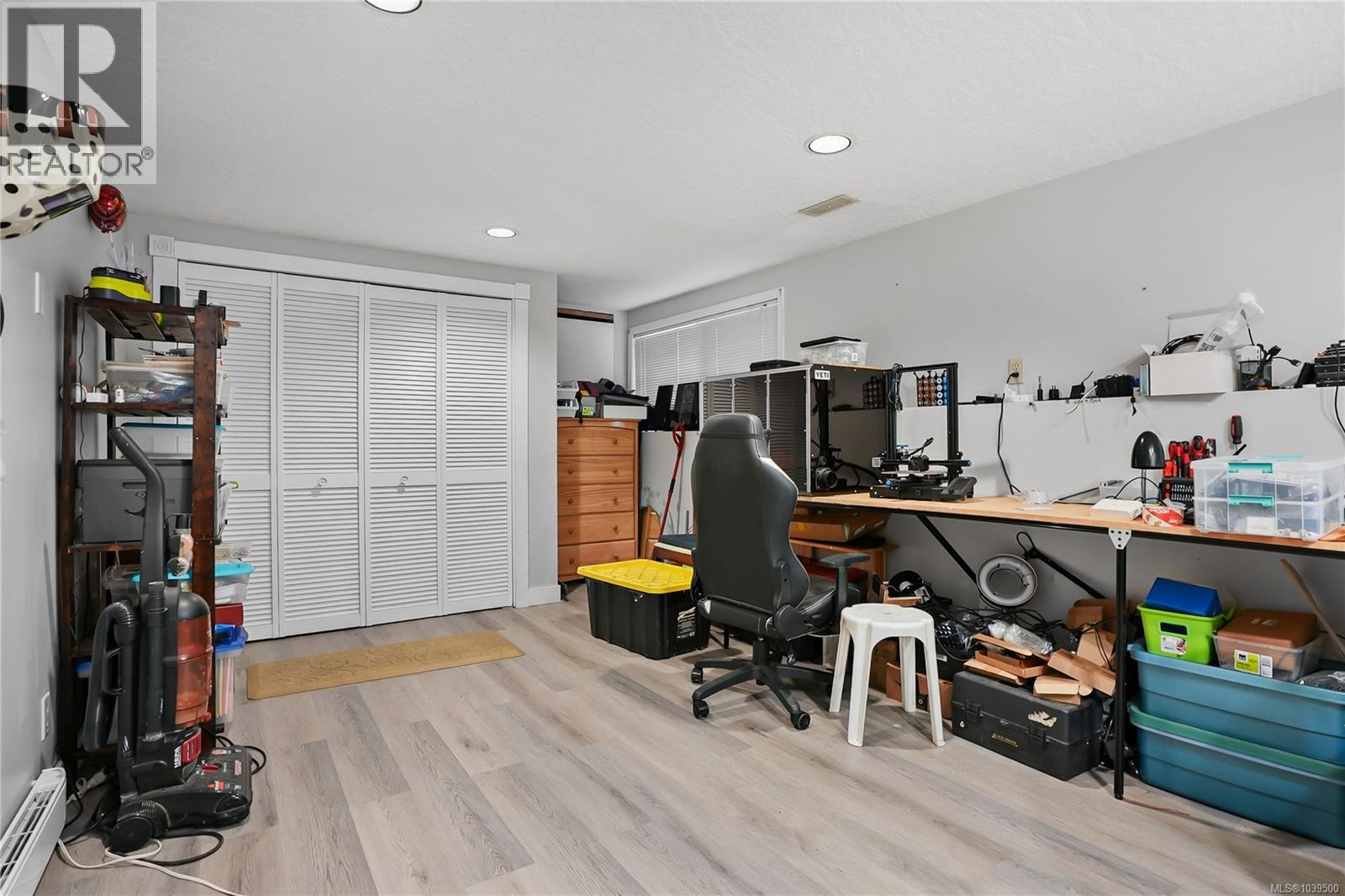 9376 Maryland Dr, Sidney, British Columbia  V8L 2R3 - Photo 17 - 1039500