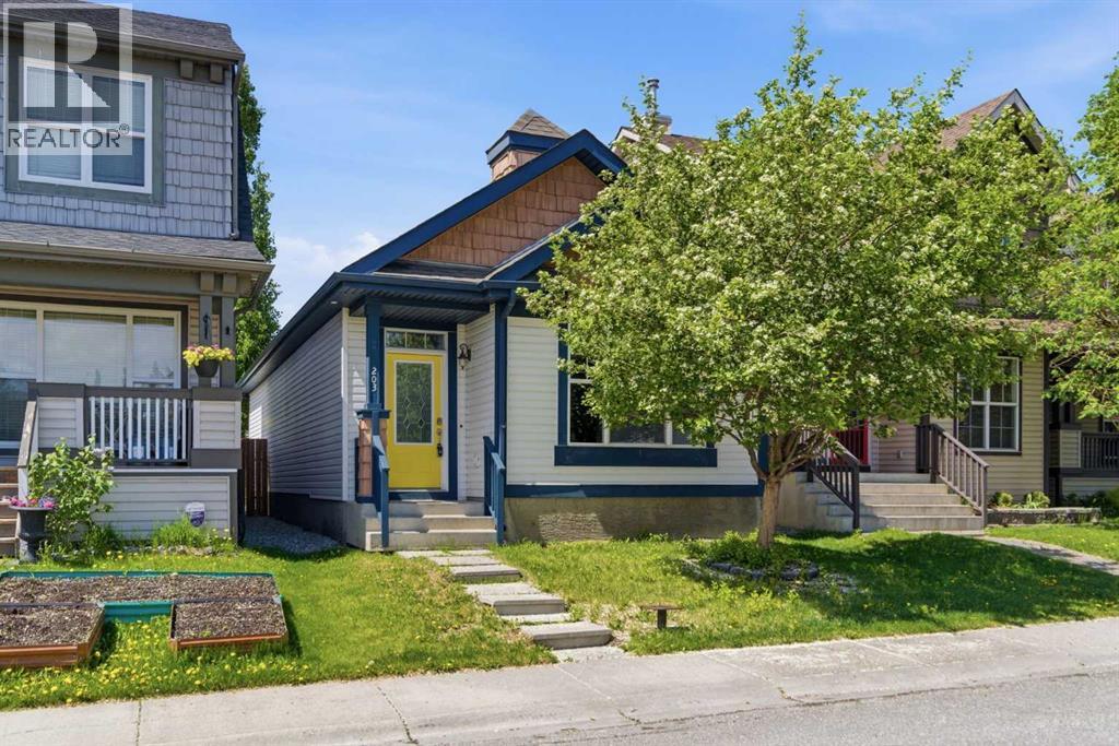 203 Auburn Bay Heights Se, Calgary, Alberta  T3M 0A8 - Photo 1 - A2318151