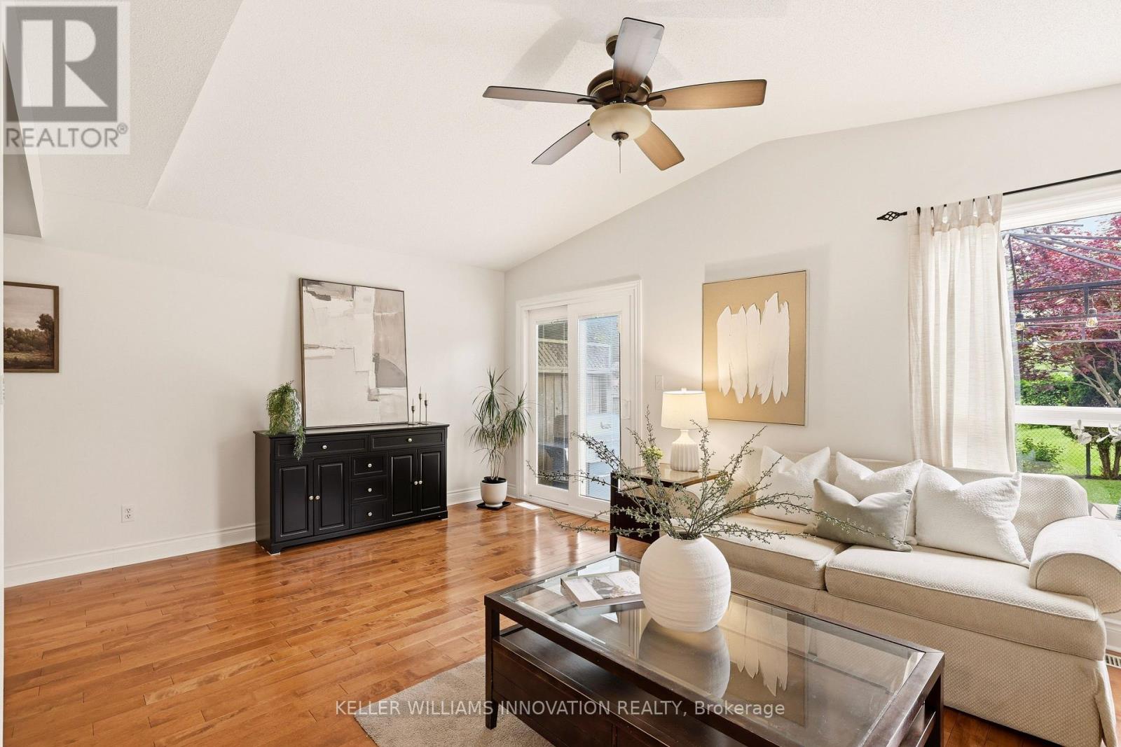 635 Royal Fern Street, Waterloo, Ontario  N2V 2P6 - Photo 6 - X13438200