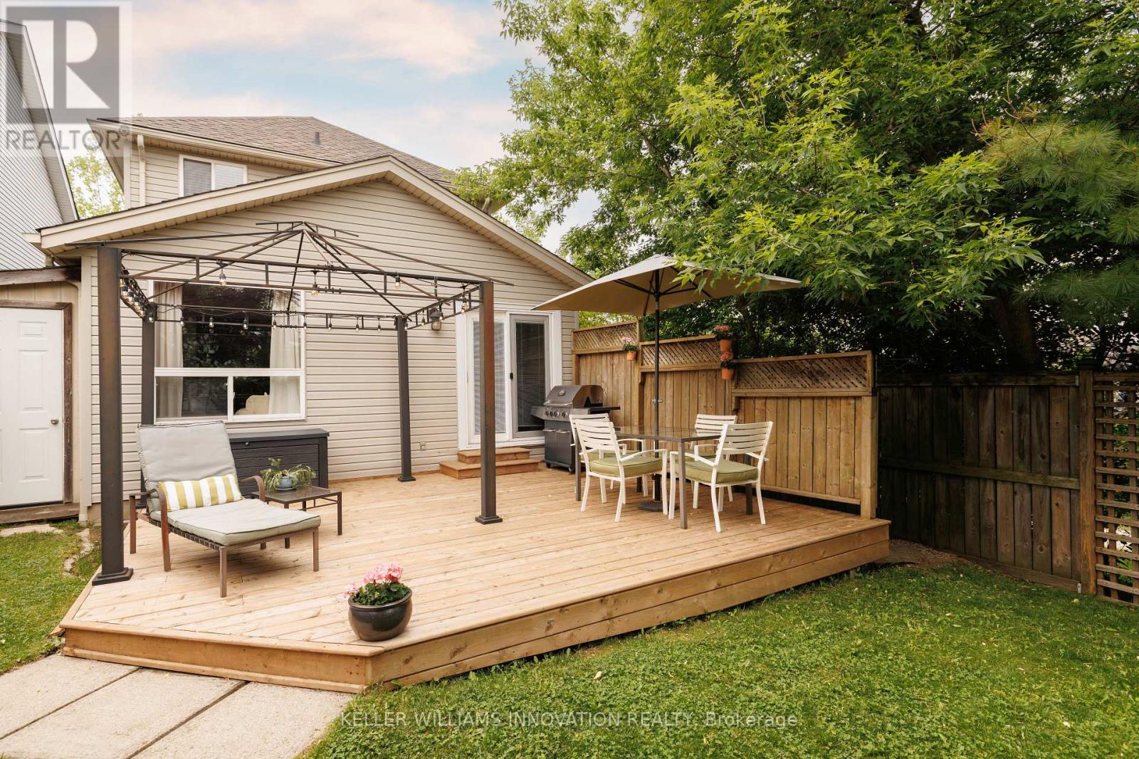 635 Royal Fern Street, Waterloo, Ontario  N2V 2P6 - Photo 38 - X13438200