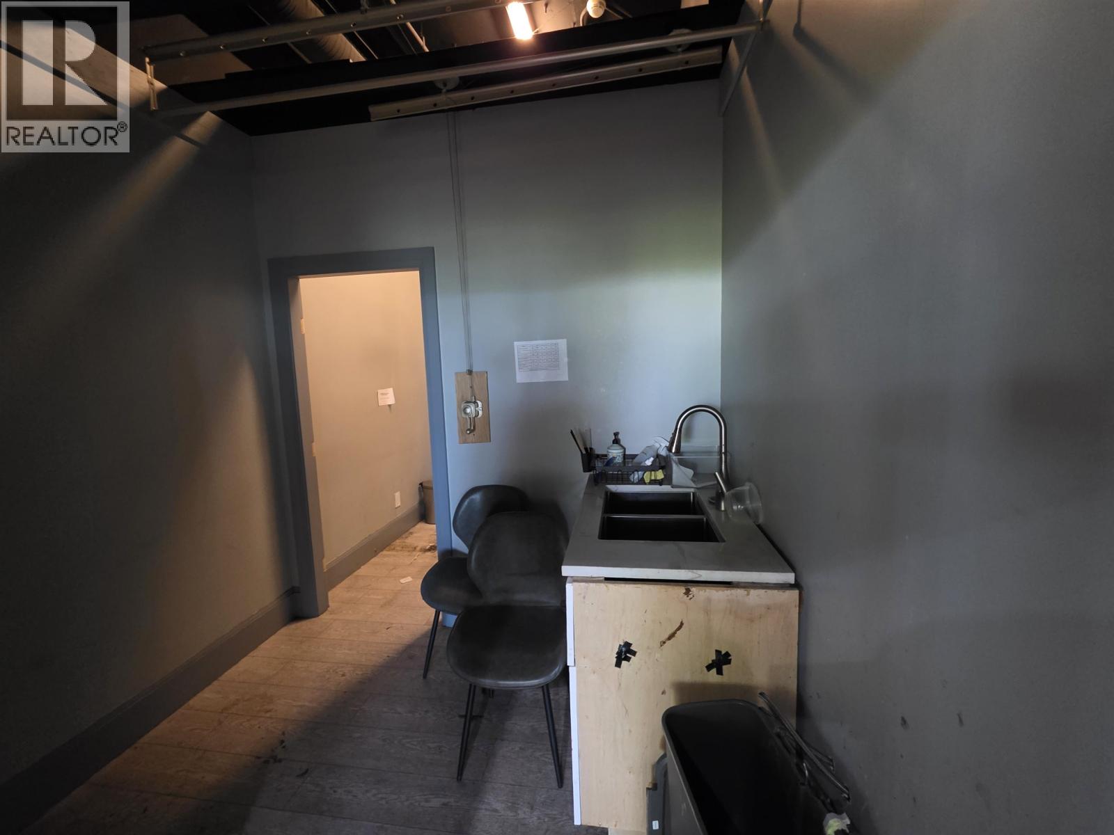 230 8411 Bridgeport Road, Richmond, British Columbia  V6X 1R7 - Photo 8 - C8075895