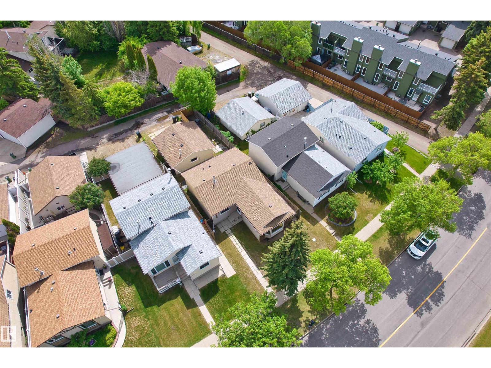 17007 95 St NW, Edmonton, Alberta  T5Z 2A7 - Photo 33 - E4493490