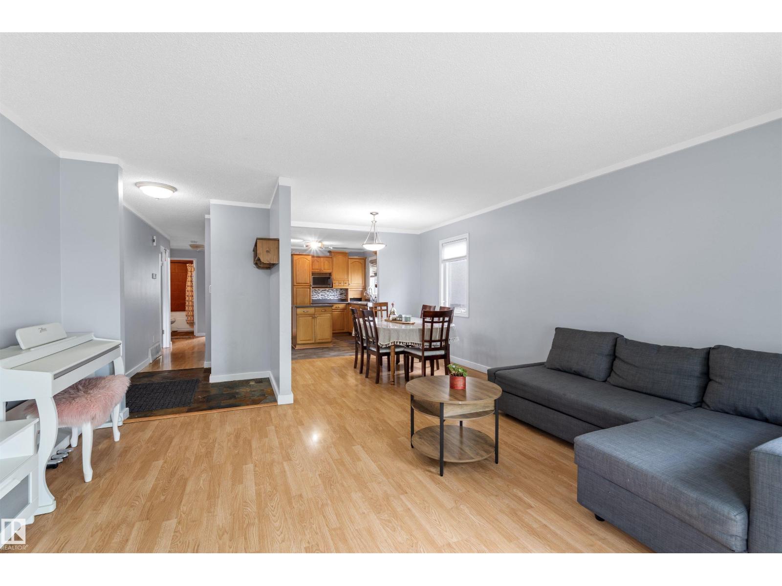 17007 95 St NW, Edmonton, Alberta  T5Z 2A7 - Photo 6 - E4493490