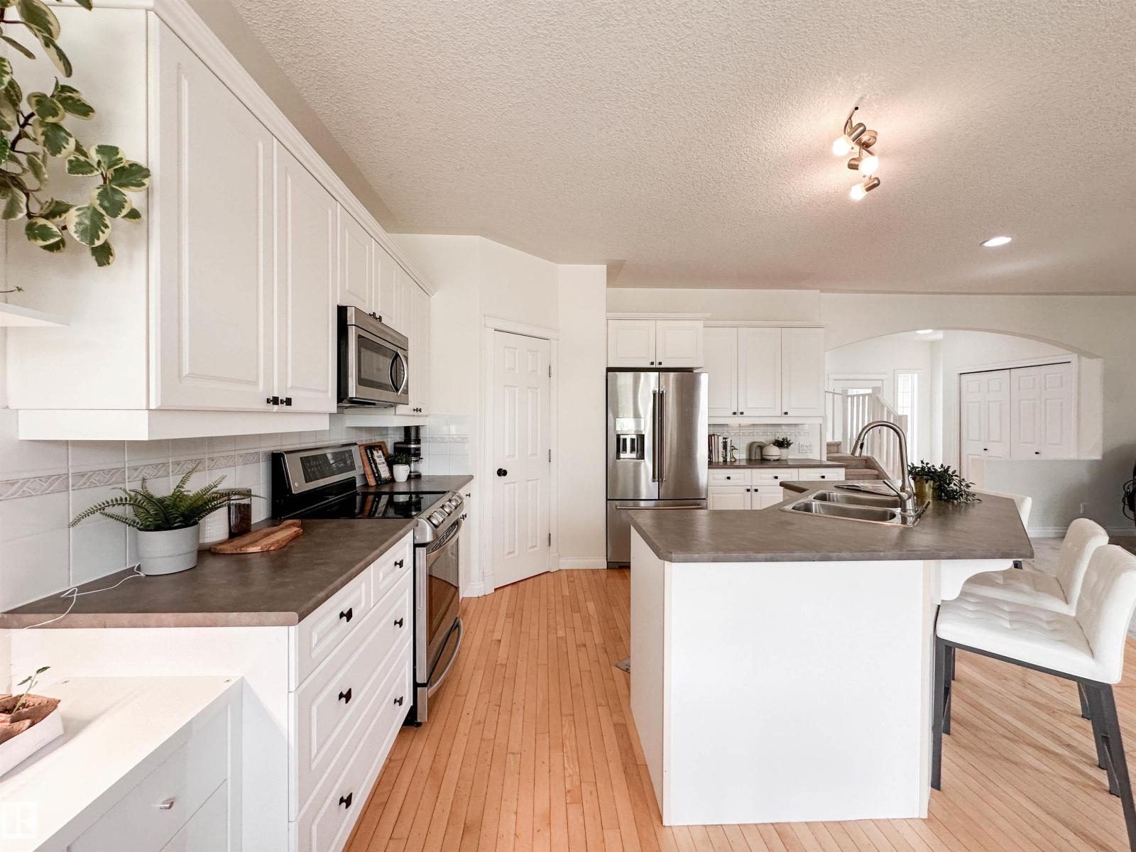 10 Orleans Ct, St. Albert, Alberta  T8N 6V9 - Photo 8 - E4493491