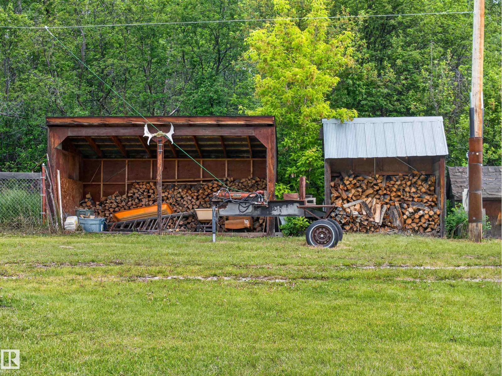 1415 Hwy 37, Rural Lac Ste. Anne County, Alberta  T0E 1V0 - Photo 41 - E4493495
