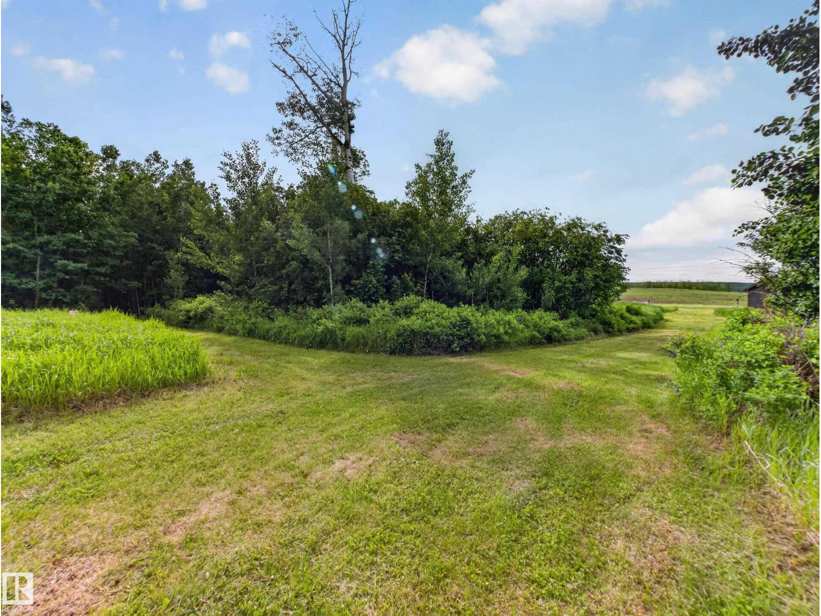 1415 Hwy 37, Rural Lac Ste. Anne County, Alberta  T0E 1V0 - Photo 43 - E4493495