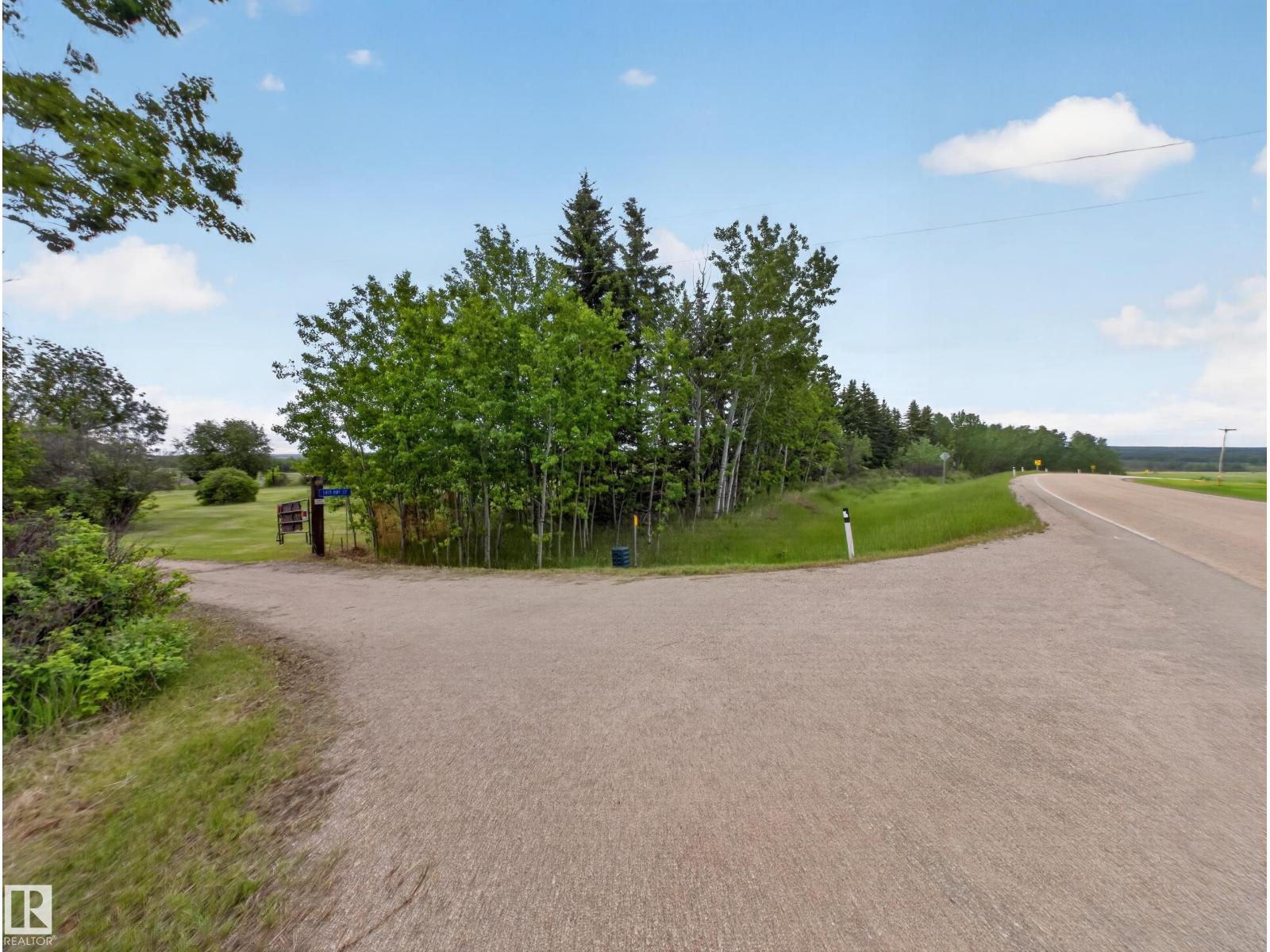 1415 Hwy 37, Rural Lac Ste. Anne County, Alberta  T0E 1V0 - Photo 48 - E4493495