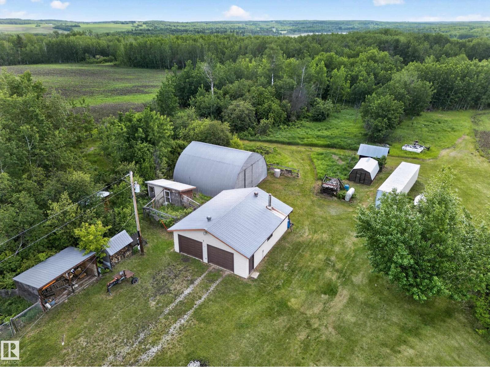 1415 Hwy 37, Rural Lac Ste. Anne County, Alberta  T0E 1V0 - Photo 51 - E4493495