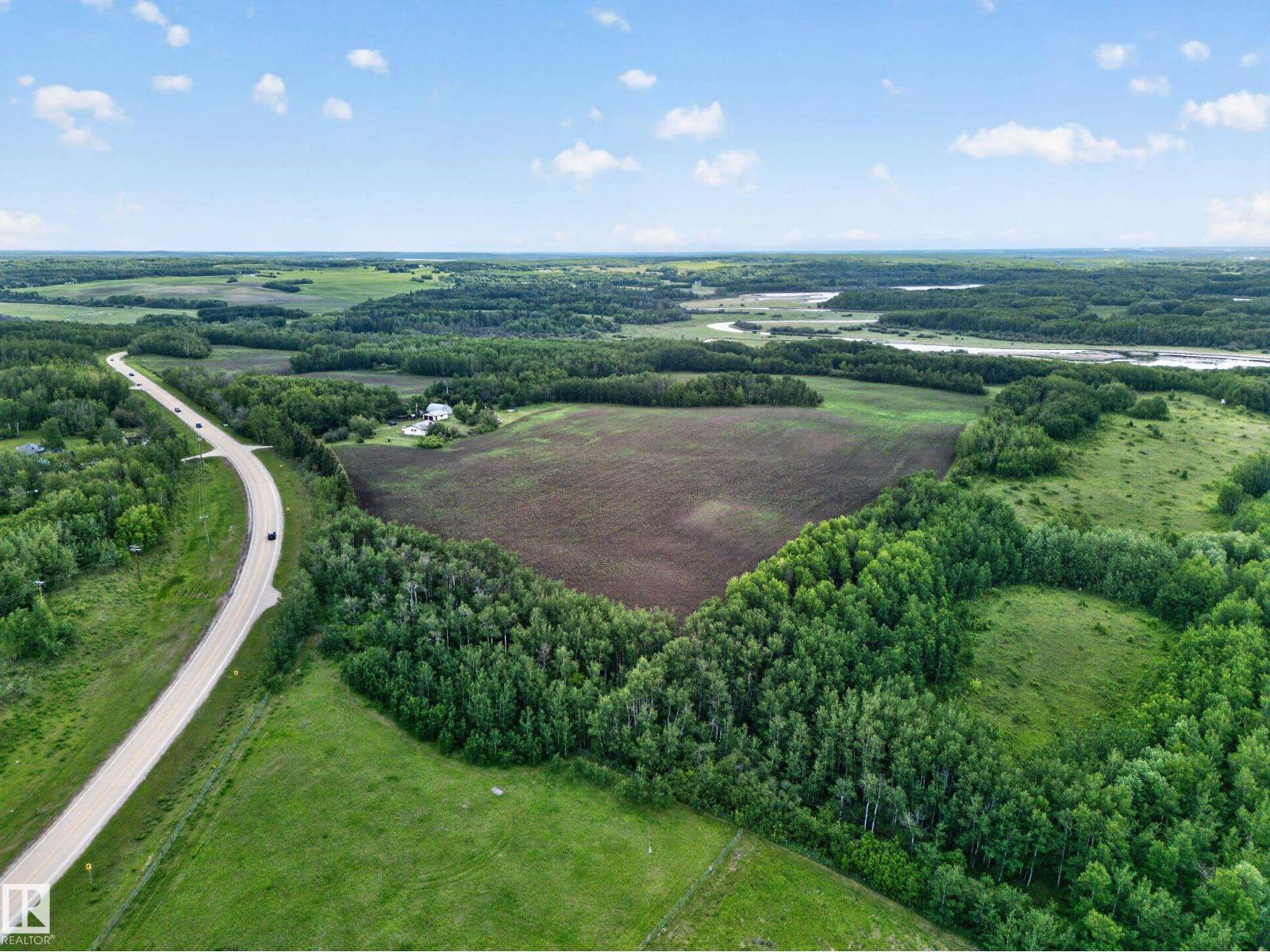 1415 Hwy 37, Rural Lac Ste. Anne County, Alberta  T0E 1V0 - Photo 58 - E4493495