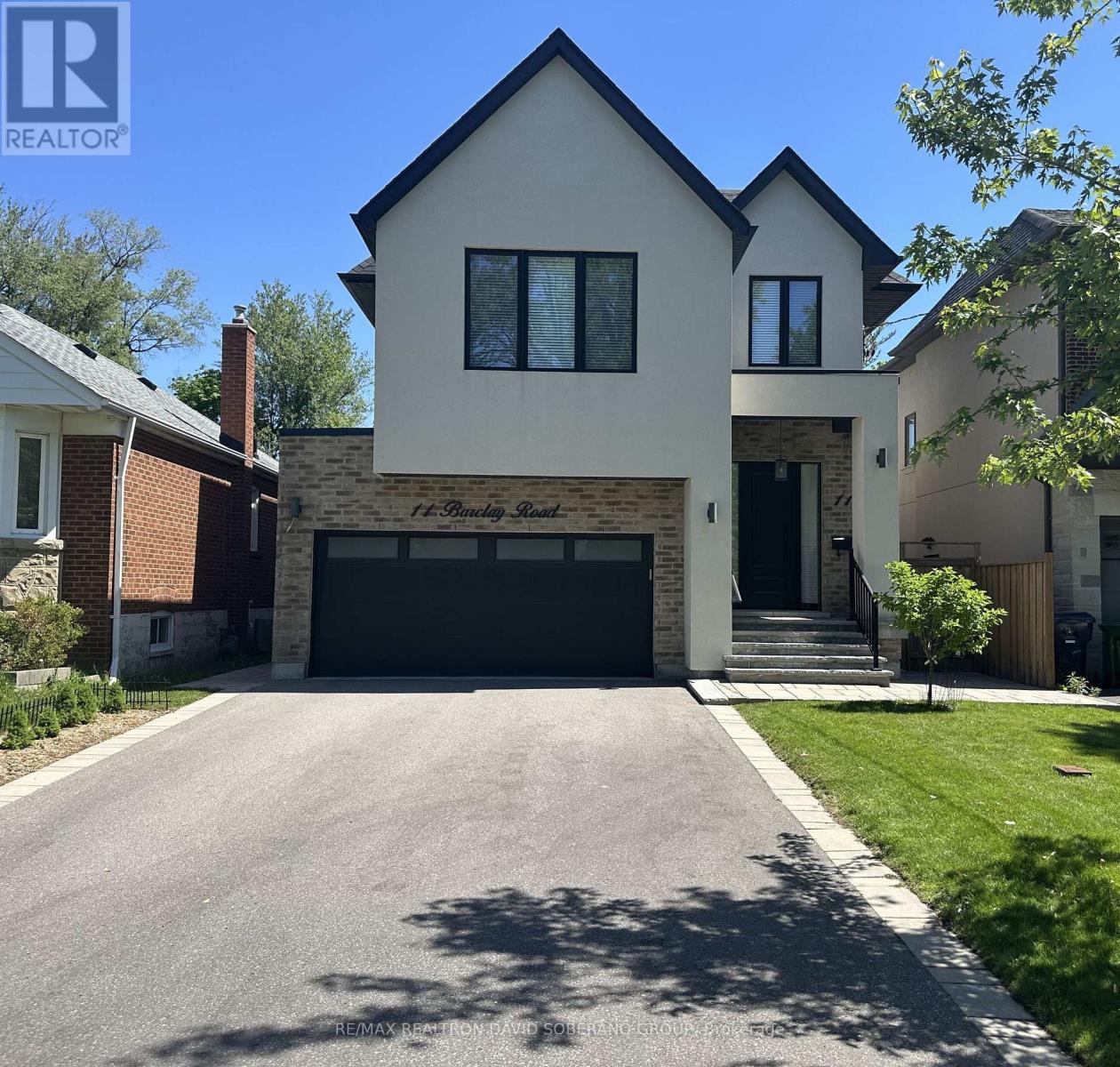 <div class="slider-price">$2,499,900</div><p>11 Barclay Road, Toronto, Ontario</p>