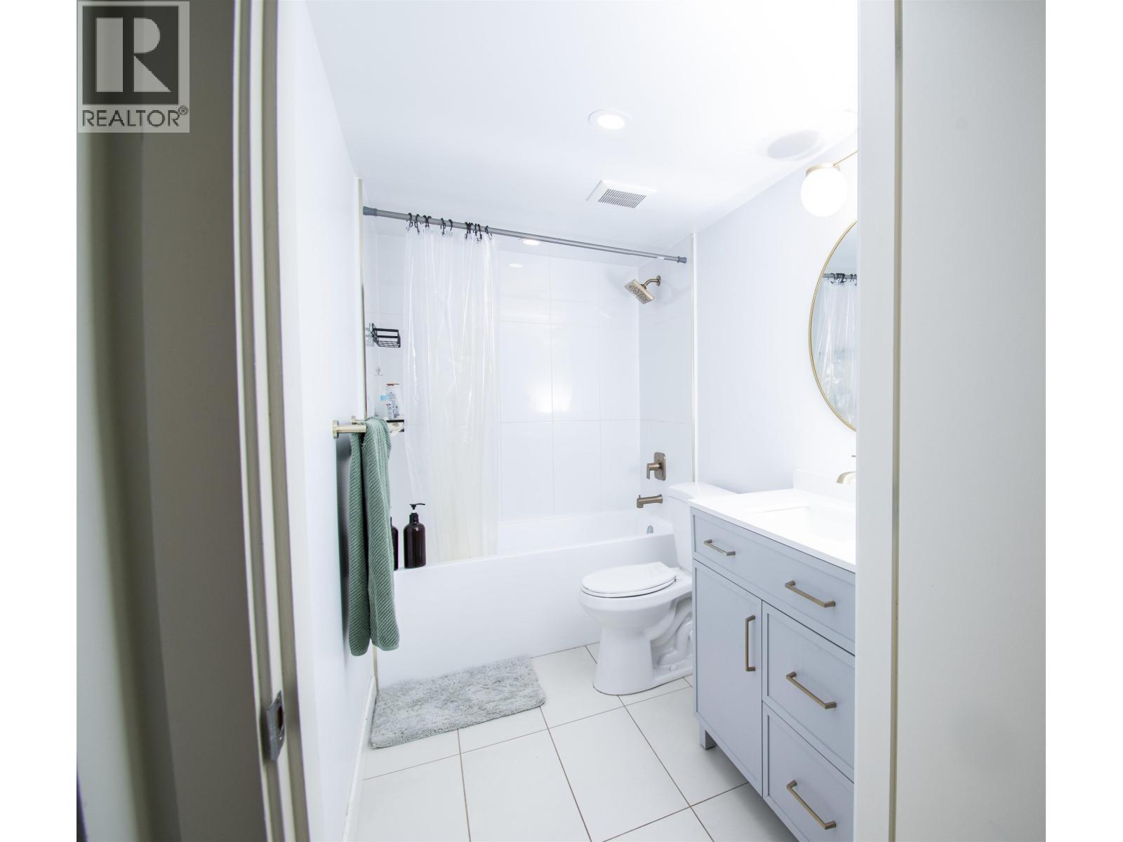 204 2483 Spruce Street, Vancouver, British Columbia  V6H 4J2 - Photo 17 - R3135431