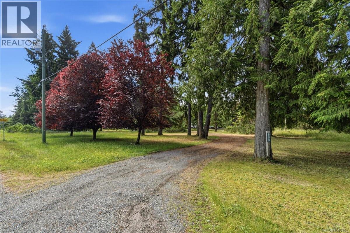 880 Garden Rd E, Qualicum Beach, British Columbia V9K 1N2 - Photo 58 - 1040253
