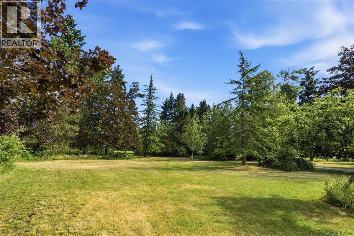 880 Garden Rd E, Qualicum Beach, British Columbia V9K 1N2 - Photo 55 - 1040253