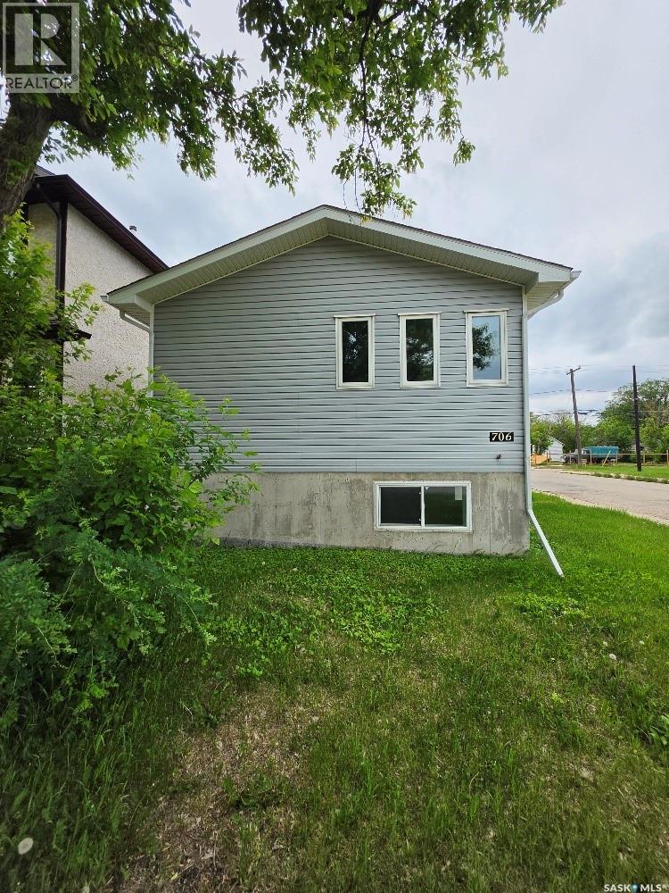 706 Rae STREET, regina, Saskatchewan