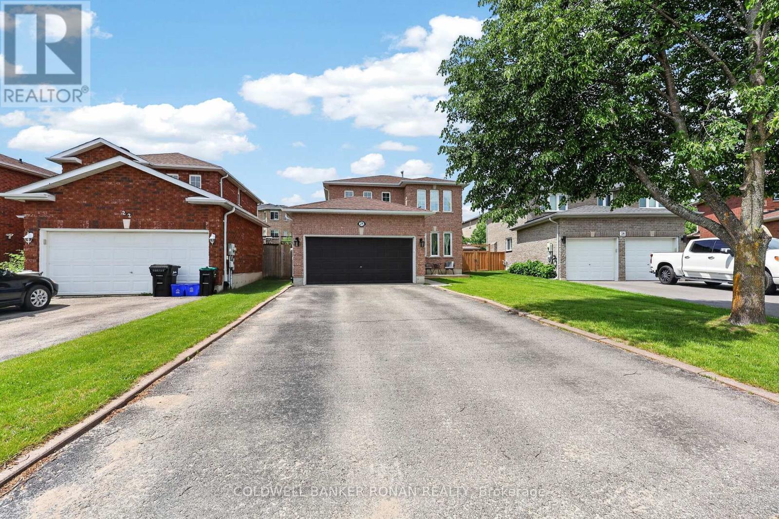 24 Ryan Court, Barrie, Ontario  L4M 6N7 - Photo 1 - S13440174