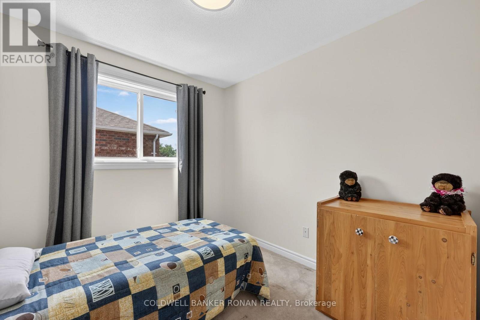 24 Ryan Court, Barrie, Ontario  L4M 6N7 - Photo 44 - S13440174