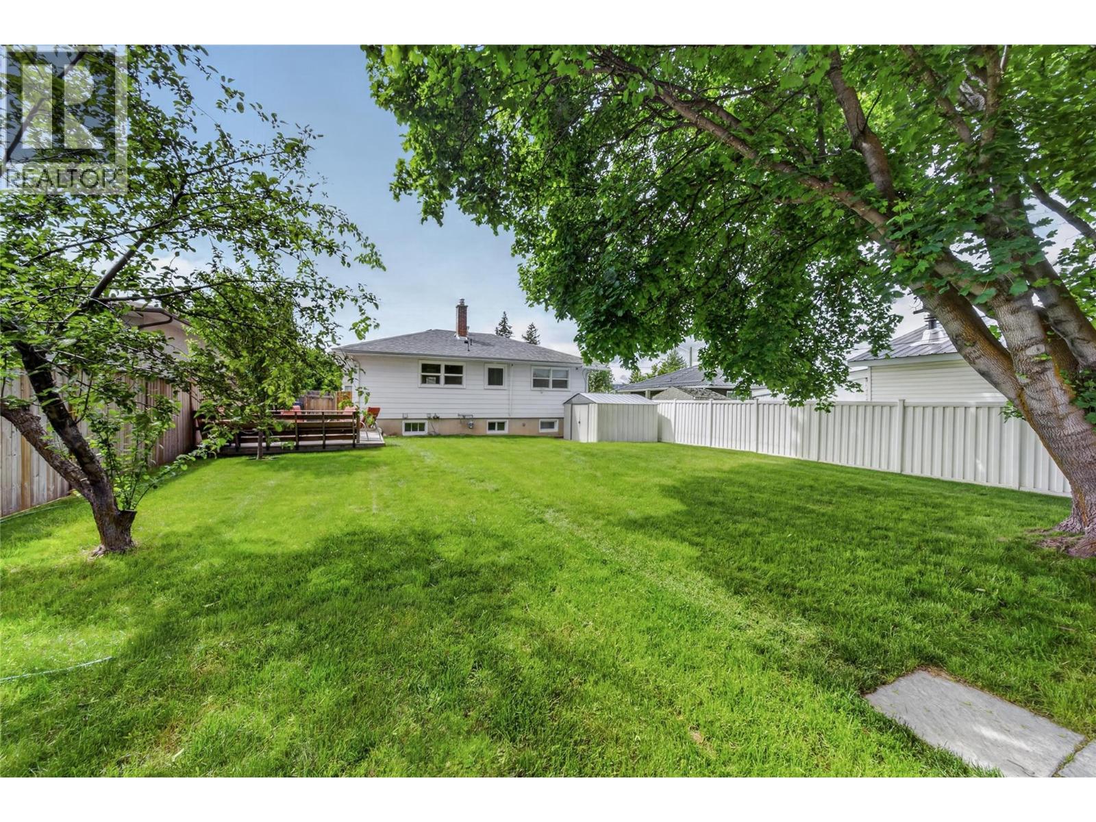 306 8th Street S, Cranbrook, British Columbia  V1C 1P1 - Photo 24 - 10390843