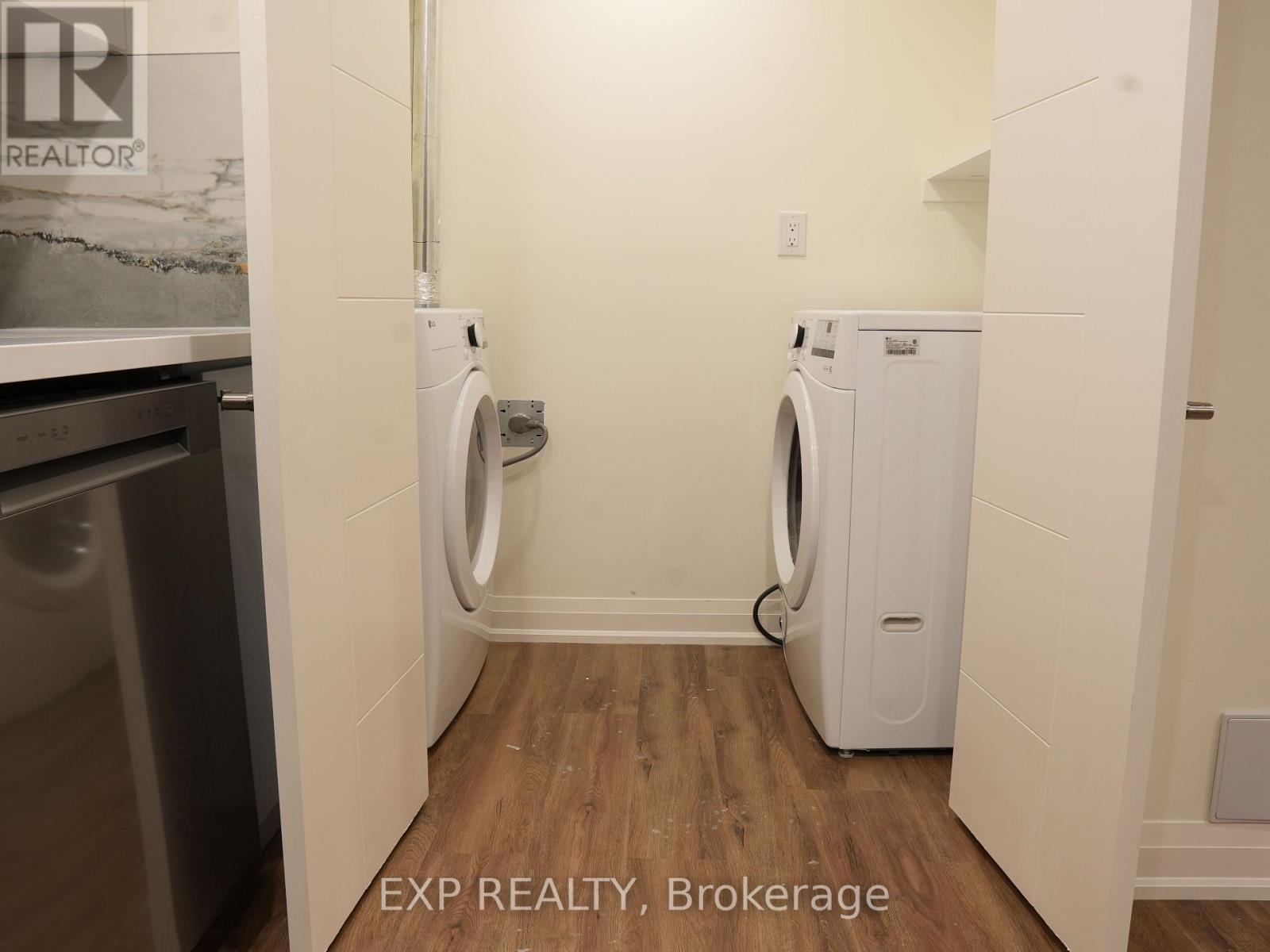 Bsmt - 1167 Bancroft Drive, Mississauga, Ontario  L5V 1B6 - Photo 12 - W13440128
