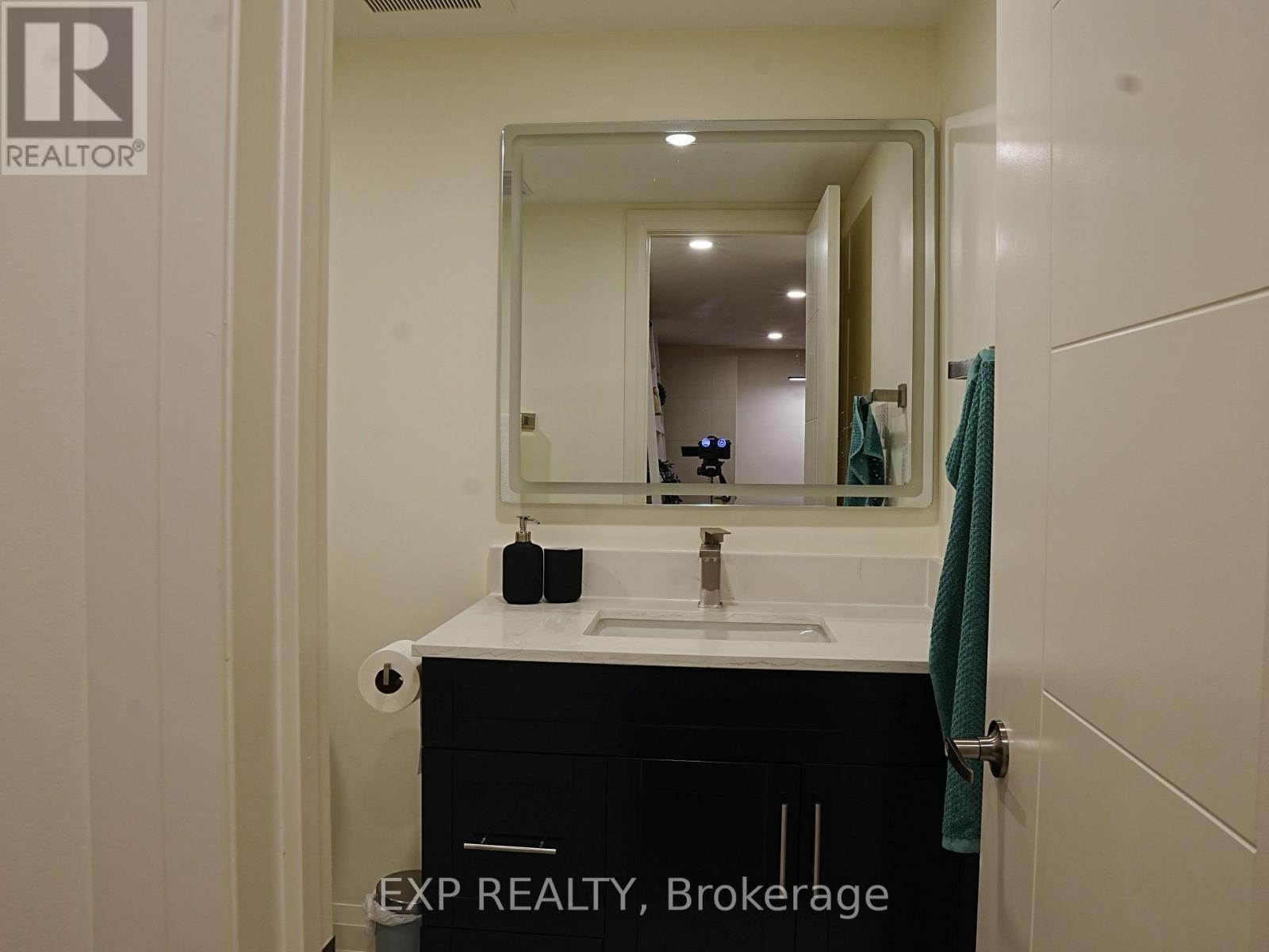 Bsmt - 1167 Bancroft Drive, Mississauga, Ontario  L5V 1B6 - Photo 26 - W13440128
