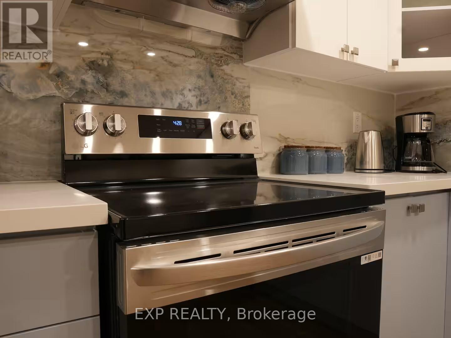 Bsmt - 1167 Bancroft Drive, Mississauga, Ontario  L5V 1B6 - Photo 8 - W13440128